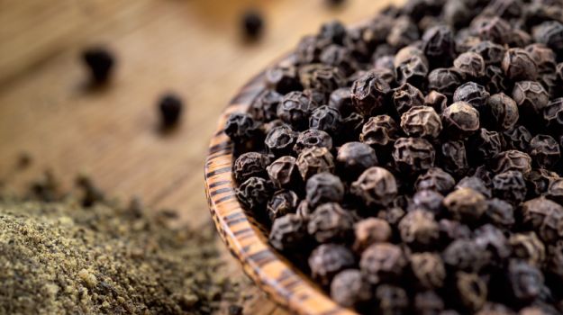 Black Pepper (Kali Mirch):